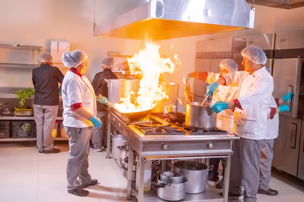 Cocinero de Sol Naciente